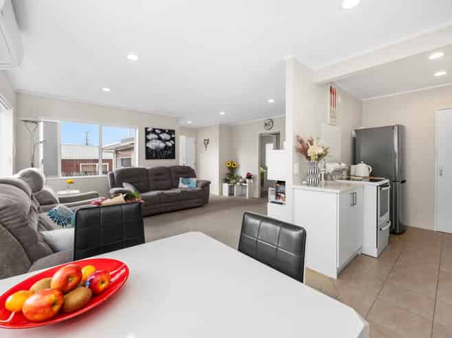 88A Don Buck Road, Massey