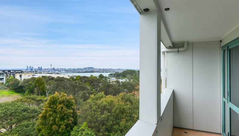 2E/68 Mokoia Road, Birkenhead