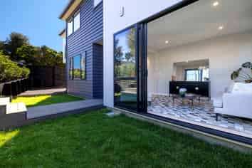 16A Silverton Avenue, Waiotaiki Bay