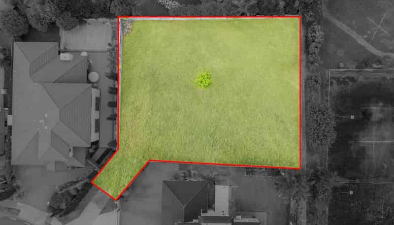 12 Leburn Crescent, Flat Bush