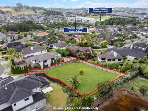 12 Leburn Crescent, Flat Bush