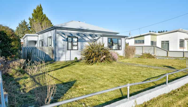 8 Helena Street, Lumsden