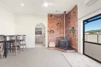 8 Helena Street, Lumsden