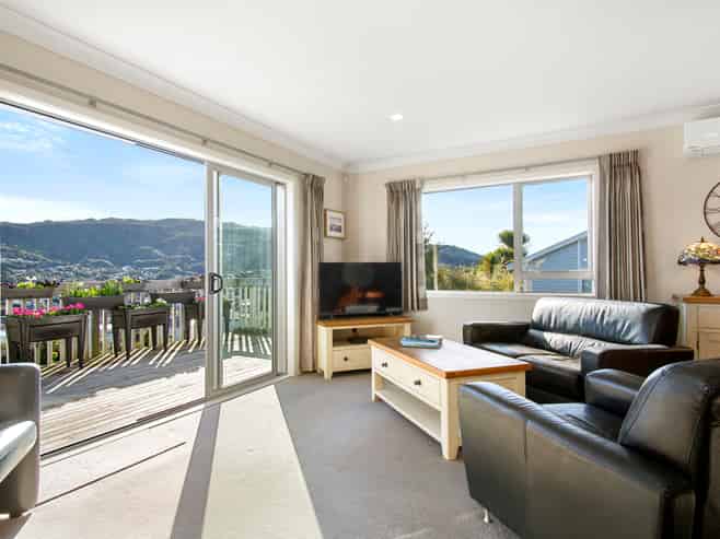 22A Bartlett Grove, Tawa
