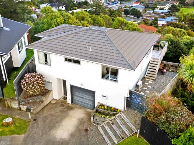 22A Bartlett Grove, Tawa