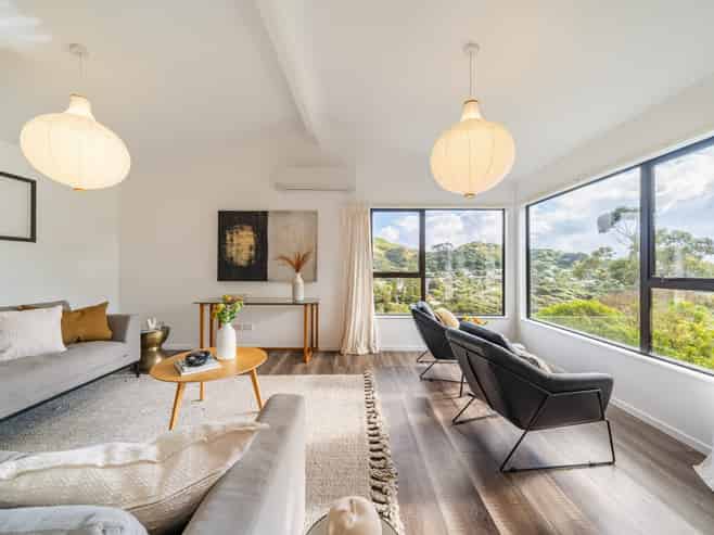 79 Sea Vista Drive, Pukerua Bay