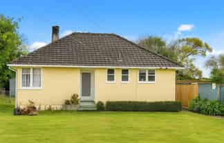 32 Beaven Street, Marton