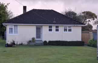 32 Beaven Street, Marton
