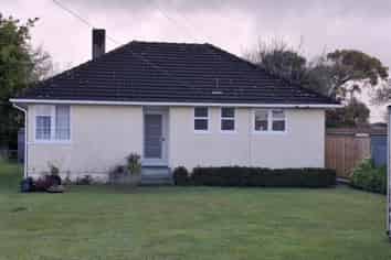 32 Beaven Street, Marton