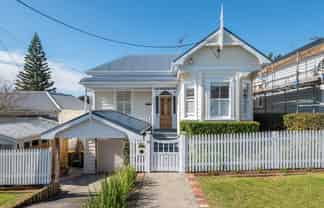 18 Roslyn Terrace, Devonport