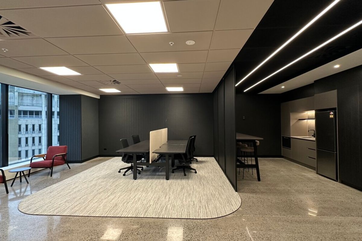 Quality small CBD office - Mehr