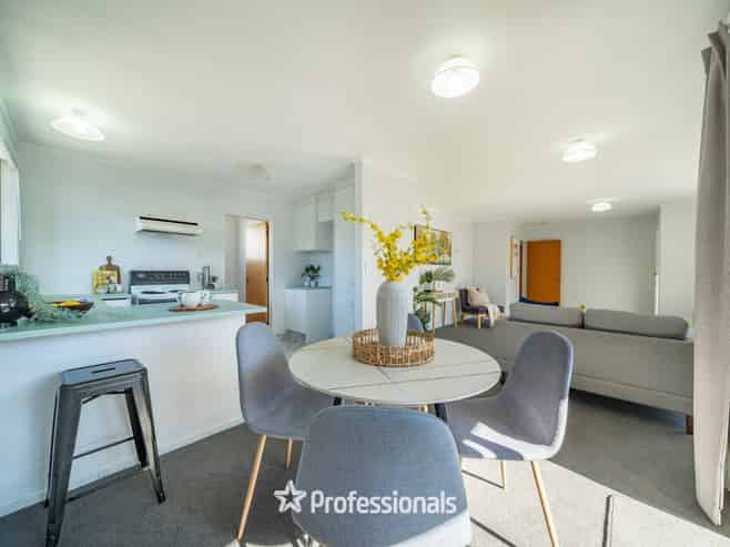 5/8 Hewer Crescent, Naenae
