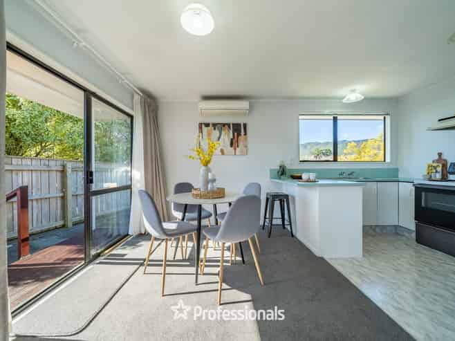5/8 Hewer Crescent, Naenae