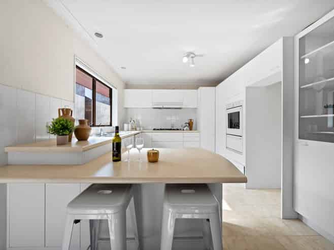 2/23 Queen Mary Avenue, Epsom