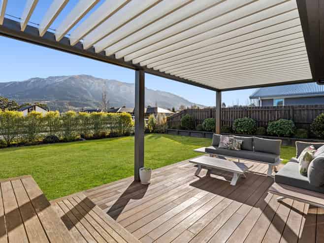 16 Sentinel Drive, Lake Hawea