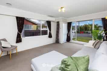 2/6 Hay Street, Ebdentown