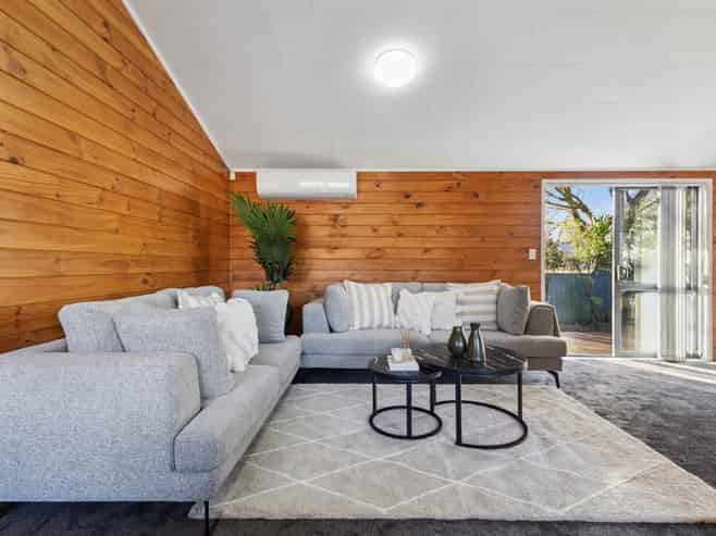 40  Airfield Road, Takanini