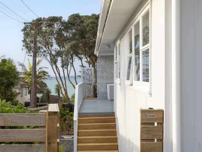79 Duncansby Road, Stanmore Bay