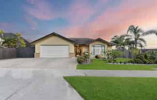 27 Maghera Drive, East Tamaki Heights