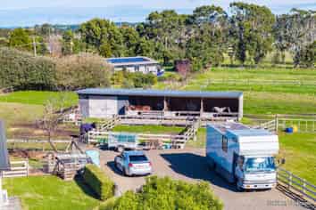 712 One Tree Point Road, One Tree Point