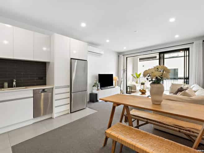 204/81 Mapou Road, Hobsonville