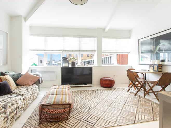 8/12 East Street, Auckland Central