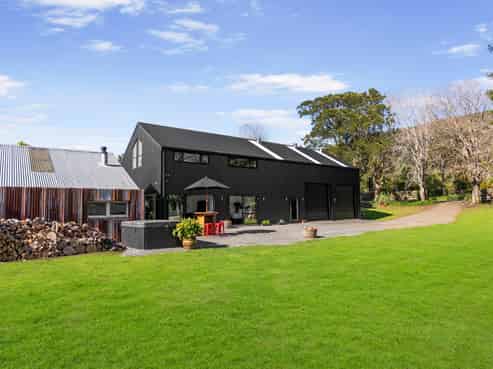 127 Bethells Road, Waitakere