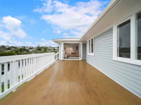 15 Tonkin Drive, Sunnynook