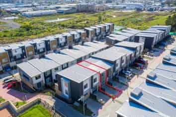5 Wharetana Crescent, New Lynn