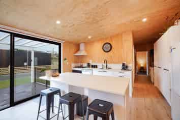 B/25 Morton Street, Riverton
