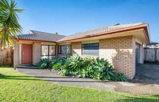 51 Walton Street, Red Beach