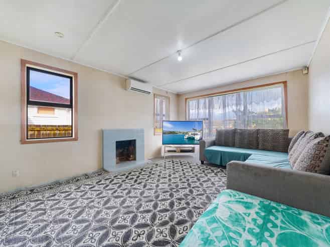 9 Michelle Place, Mangere