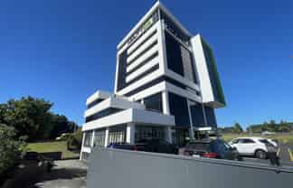 Top Floor Office in Ellerslie - Stunning View