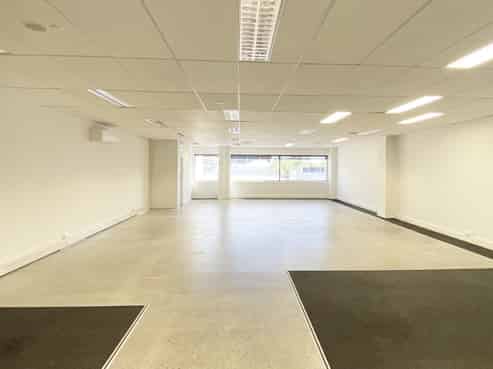 Modern, light-filled, central office