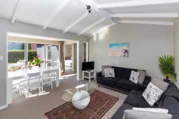 4 Swindells Road, Waikuku Beach