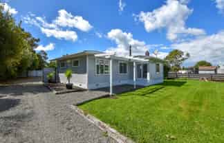 28 Andersons Line , Carterton