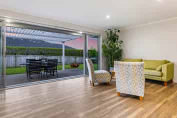 48 Beachwood Drive, Hatfields Beach