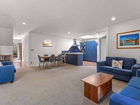 3/24 Wernham Place, Northcote