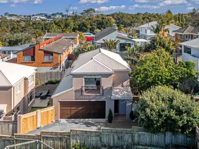 3/24 Wernham Place, Northcote