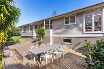 15 Westall Road, New Lynn