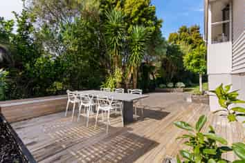 15 Westall Road, New Lynn