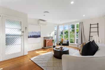 15 Westall Road, New Lynn
