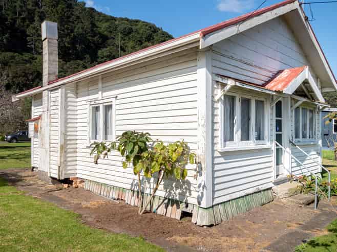 732 Thames Coast Road, Tapu