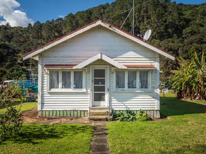 732 Thames Coast Road, Tapu
