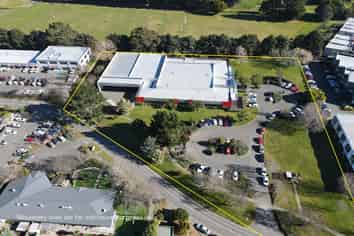 Large-Scale Office with Warehouse Potential