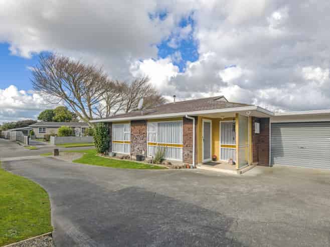 12 Cecil Place, Cloverlea