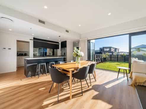 12 Kaiaho Close, Aotea