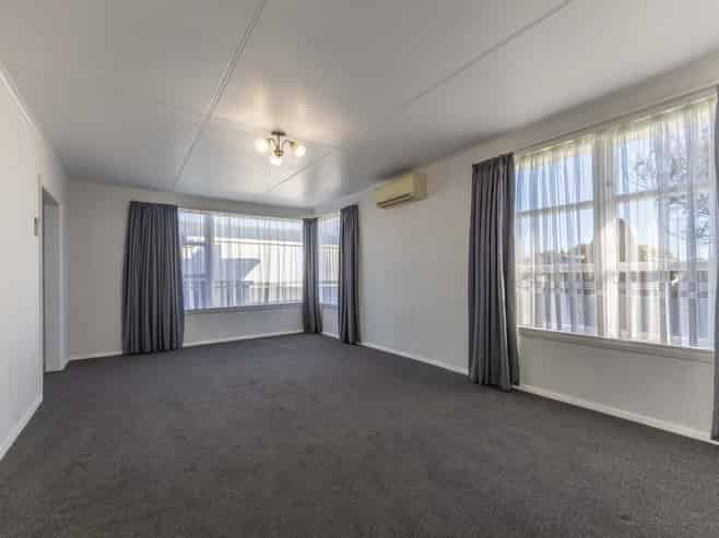 35 Aspiring Avenue, Milson