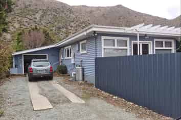77 Bledisloe Street, Kurow