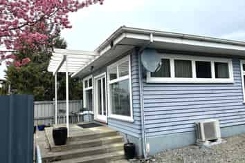 77 Bledisloe Street, Kurow